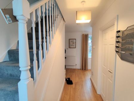 7 bedroom detached house to rent - Photo 4