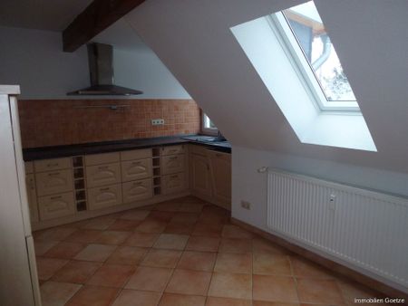 Wunderschöne Dachgeschosswohnung Nähe Nibelungenplatz in Braunschweig mit Balkon - Foto 3