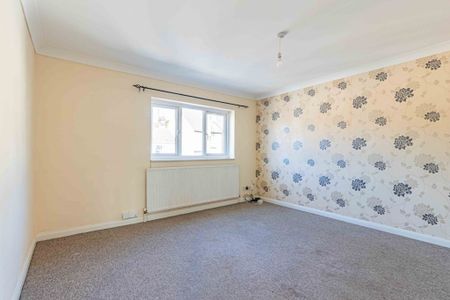 1 bed Maisonette for rent - Photo 3