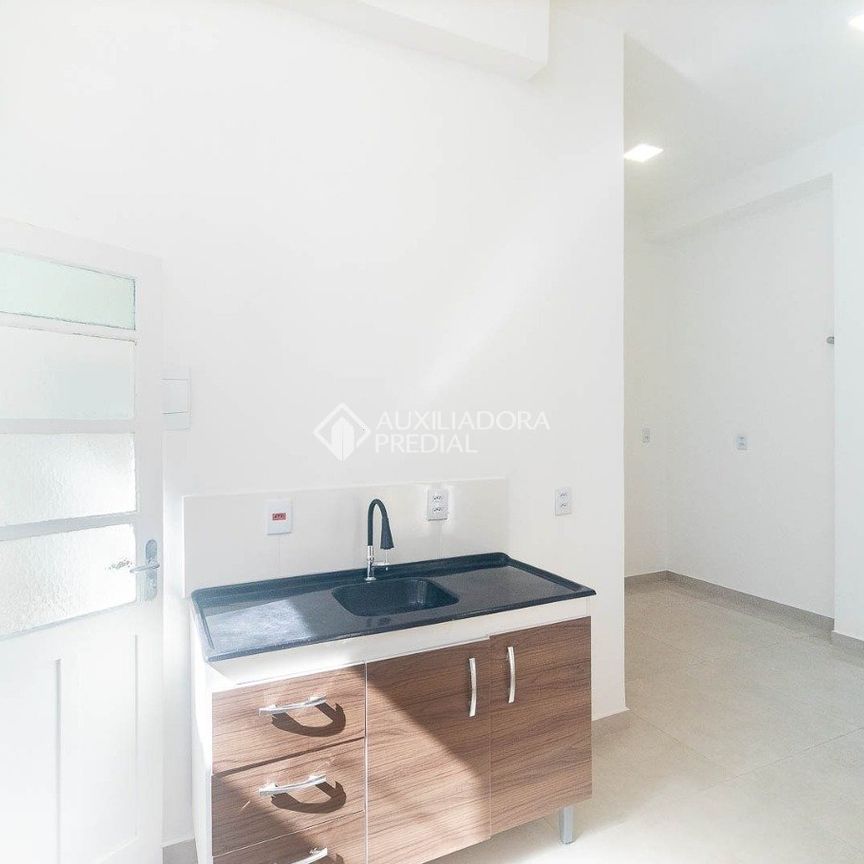 Apartamento JK com 1 quarto e 30m² para alugar em Cidade Baixa, Porto Alegre. - Foto 1