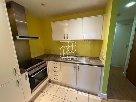 Studio to rent - Photo 5