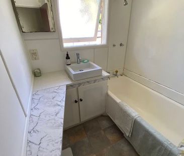 Sunny 3-Bedroom Family Home in the Heart of Howick - Photo 4