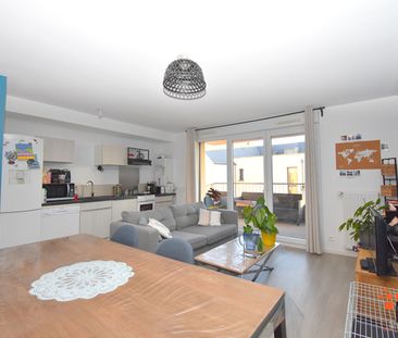 Location Appartement 3 pièces 62m² - Photo 2