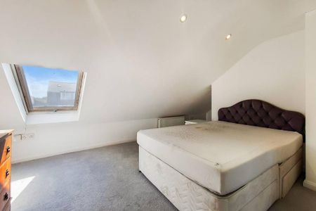 4 bedroom house to rent - Photo 3