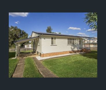 9 Leslie St, East Ipswich, Qld 4305 - Photo 1