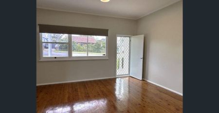 Perfect Family Home - Photo 5