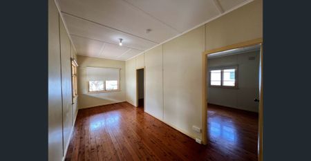 A lovely cottage with charm. - Photo 5