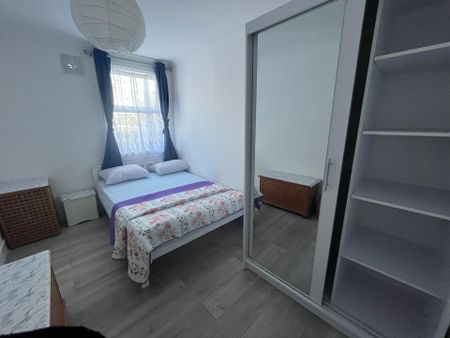 Strafford Road - Photo 4