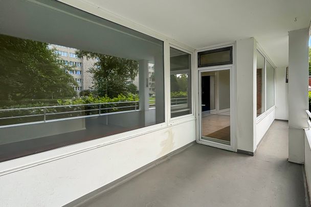 Tolle 3-Zimmer-Wohnung mit Süd-Balkon in TOP-Lage von Golzheim! - Foto 1