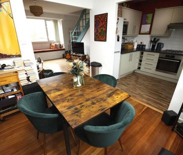 2 bedroom maisonette to rent - Photo 4