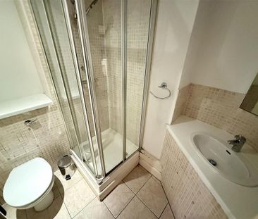 2 bedroom apartment to rent - Photo 6