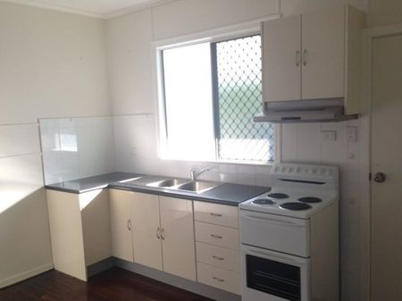 1/107 Grendon Street, 4740, North Mackay Qld - Photo 5