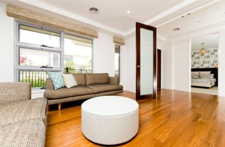 Stunning 4 Bedroom Home in Googong - Photo 4