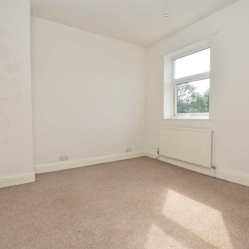 2 bedroom House To Let - Photo 1