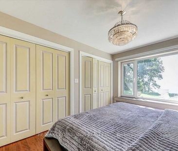 9 Redland Crescent E #(Main Floor Nanny Suite) - Photo 3