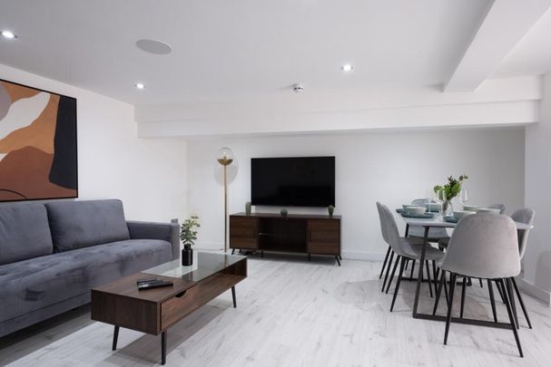 5 bedroom house to rent - Photo 1