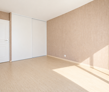 Location Appartement 3 pièces 69m² ANNECY 74000 - Photo 3