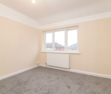 3 bedroom mid-terrace to rent Greenaleigh Road, Yardley Wood - Photo 6