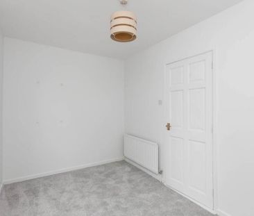 100 Edenderry Village, Edenderry, Belfast, BT8 8LQ - Photo 3
