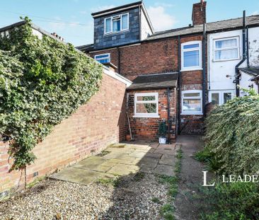 2 bedroom terraced house to rent - Photo 4