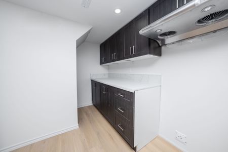 For Lease - 38 Hiley Avenue, Ajax, Ontario - Photo 3