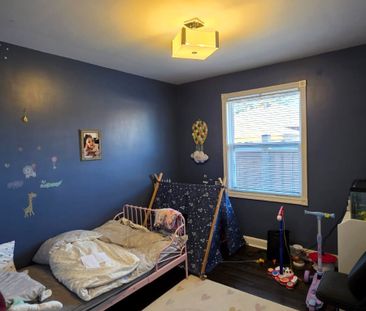 For Lease - 621 Wychwood Street, Oshawa, Ontario - Photo 6