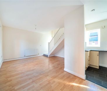 A 2 bedroom mid-terraced house. - Photo 5