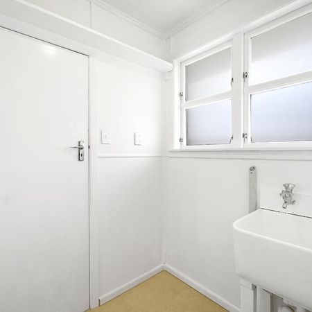 43 Urlich Avenue - Photo 2