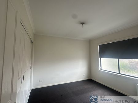 offering comfort and low maintenance - Photo 2