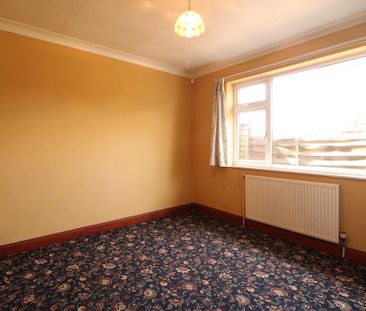 2 bedroom bungalow to rent - Photo 3