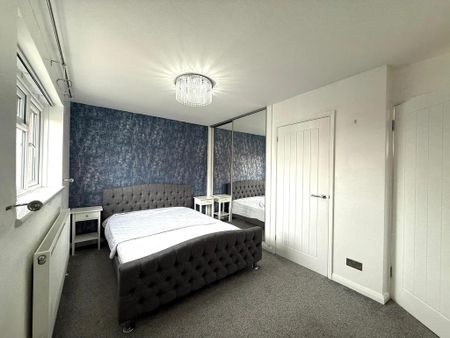 3 bedroom semi-detached house to rent - Photo 4