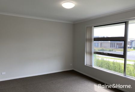 4 Bedroom Family Home - Photo 3
