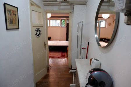 Universitate carol 1 demisol - Fotografie 5