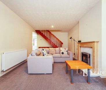 3 bedroom detached house to rent - Photo 2