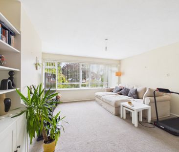 Chalfont Avenue, Amersham, Buckinghamshire,HP6 - Photo 1