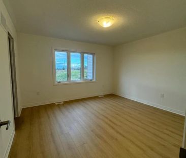 75 SAGEWOOD AVENUE - Photo 3