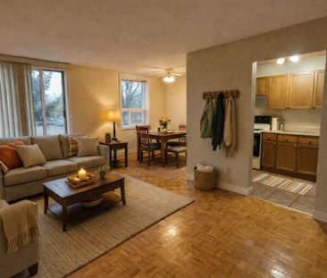 125 Wellington Street, Barrie - Photo 1