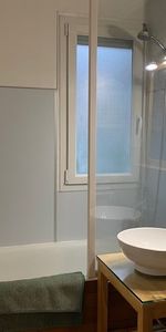 Appartement F2 avec balcon + garage + place parking extérieur - Photo 4