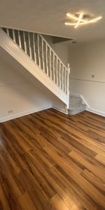 2 bedroom semi-detached house to rent - Photo 4