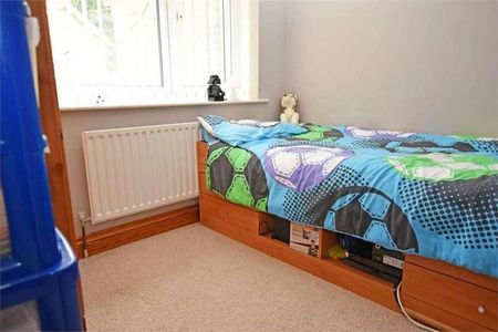 Mierscourt Road, Rainham, Gillingham, ME8 - Photo 3