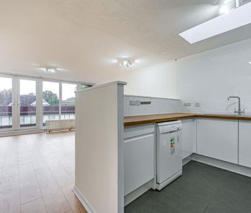 2 bedroom flat to rent - Photo 6