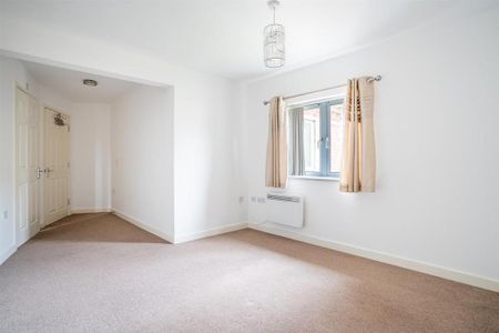 3 bedroom apartment to rent - Photo 3