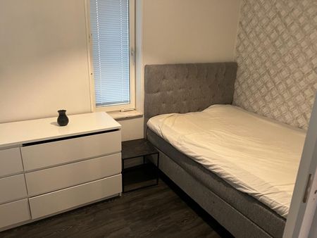 Lövgatan, Solna - Photo 2