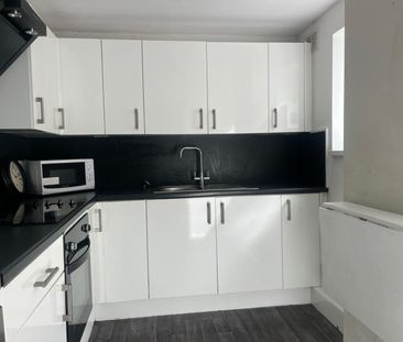 Wellington Street, Plymouth - Photo 4