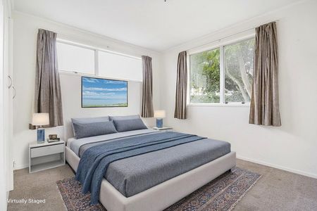 Down the driveway location - Photo 3