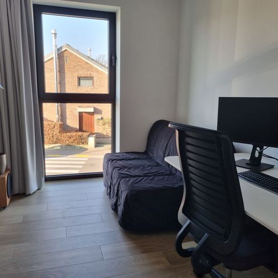 Appartement te huur - Photo 1