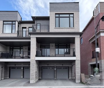 For Lease - 110 Blick Crescent, Aurora, Ontario - Photo 2