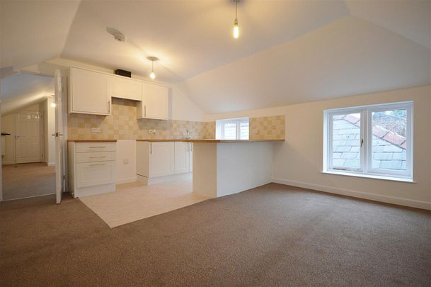 2 bed flat to rent in Merchant House, Leominster, HR6 - Photo 1