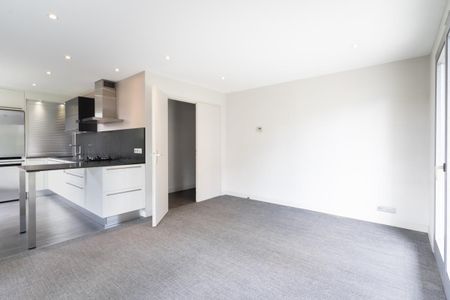 Location Appartement 3 pièces 58m² CRAN GEVRIER 74960 - Photo 5