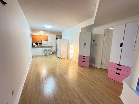 For Lease - 55 Bloor Street Unit# 1909, Toronto, Ontario - Photo 2